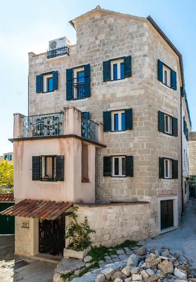 Hôtel St Luke Heritage à Split Maison d'hôtes